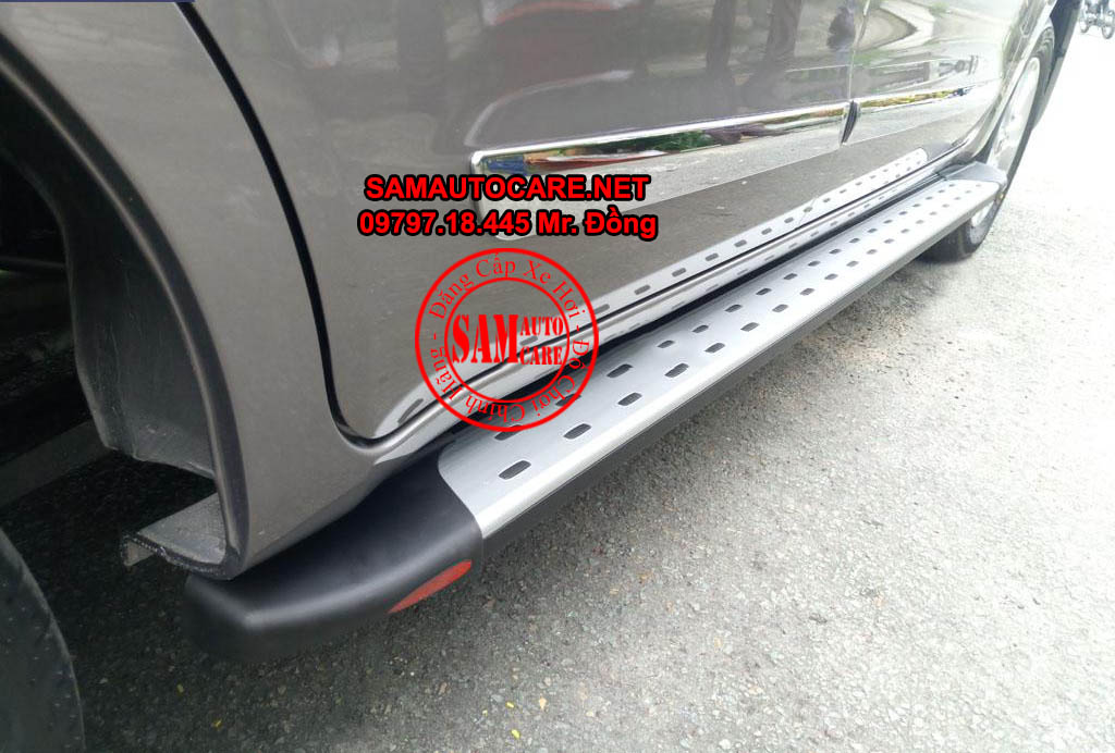 Bệ Bước Chân Toyota Innova 2016, 2017