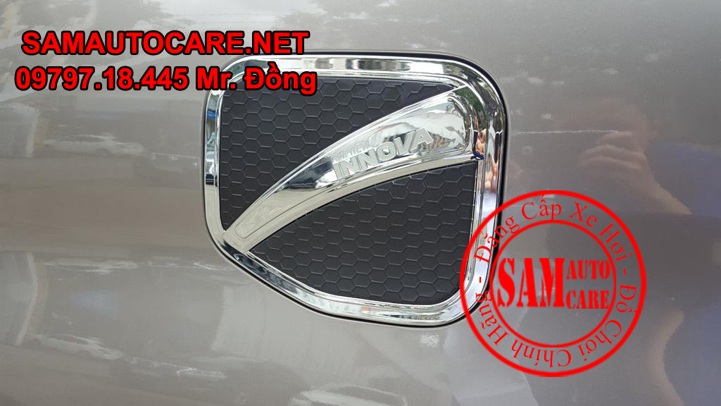 Ốp Nắp Xăng Cao Cấp Innova 2016