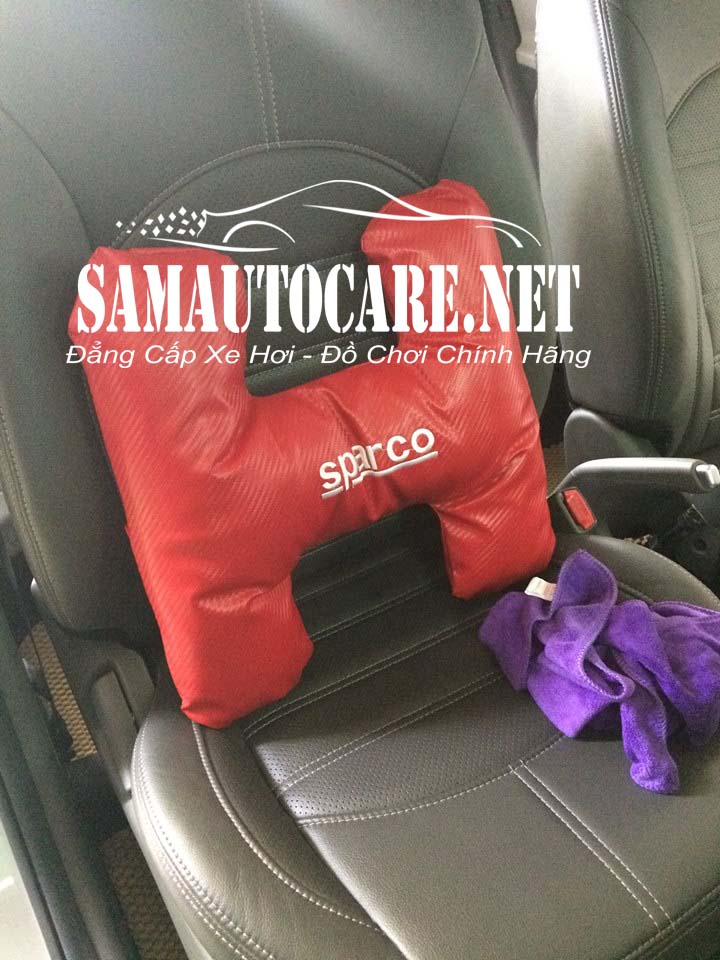 Bộ Gối Tựa đầu Và Lưng Cao Su Non Sparco Xương