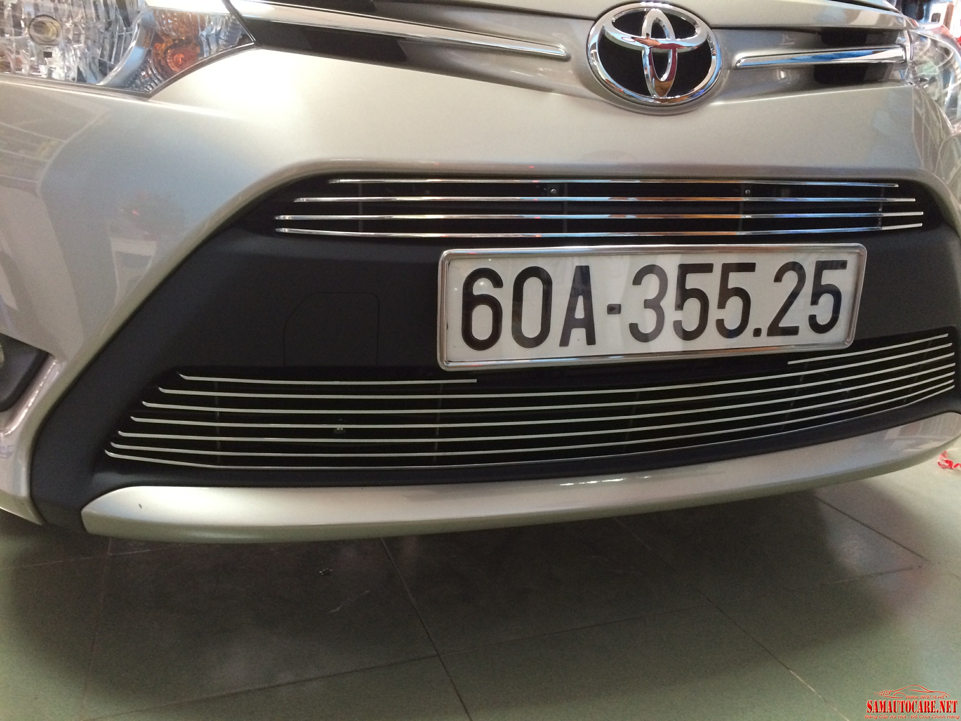 Mặt Ca Lăng Toyota Vios