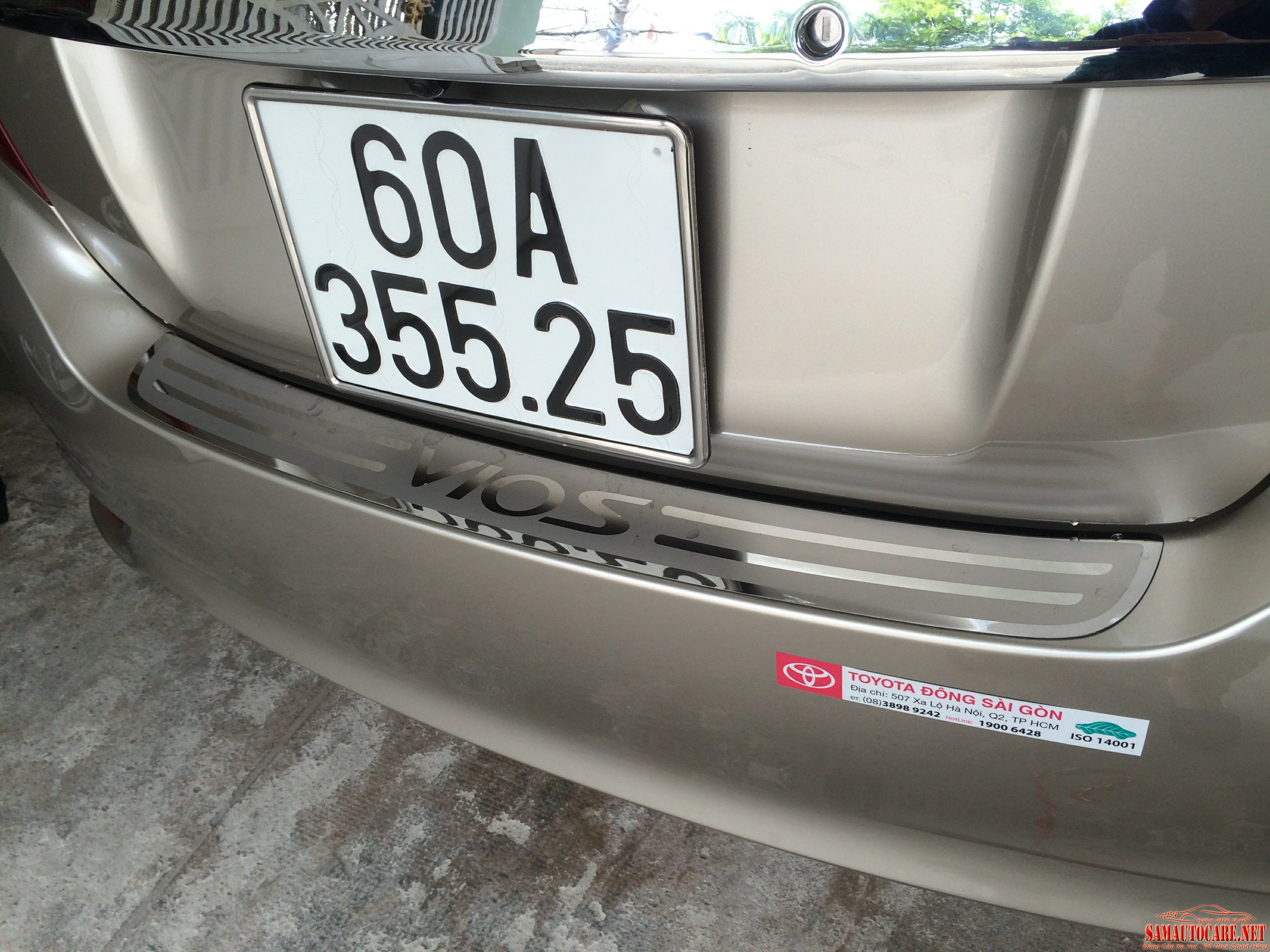 CHỐNG TRẦY CỐP TOYOTA VIOS