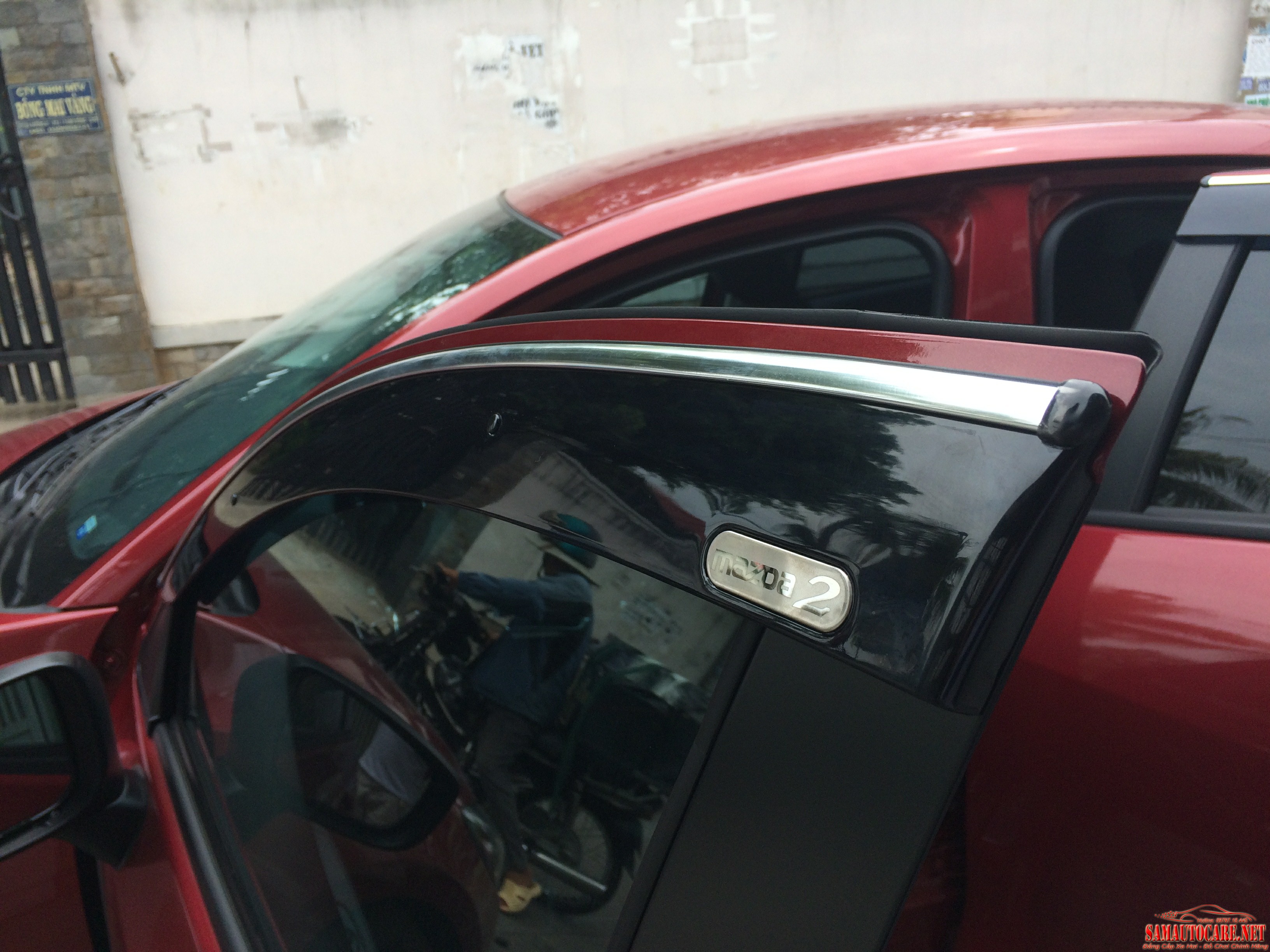 VÈ CHE MƯA CHỈ MẠ  MAZDA 2
