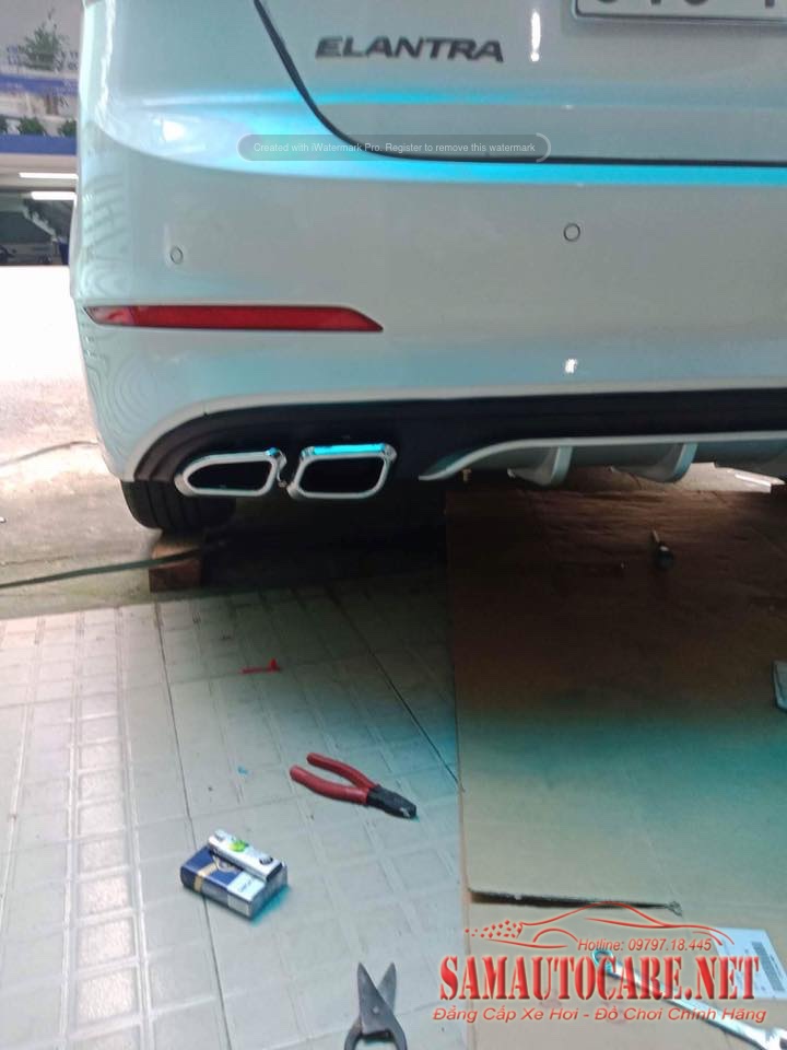 Líp Chia Pô Xe Elantra 2016