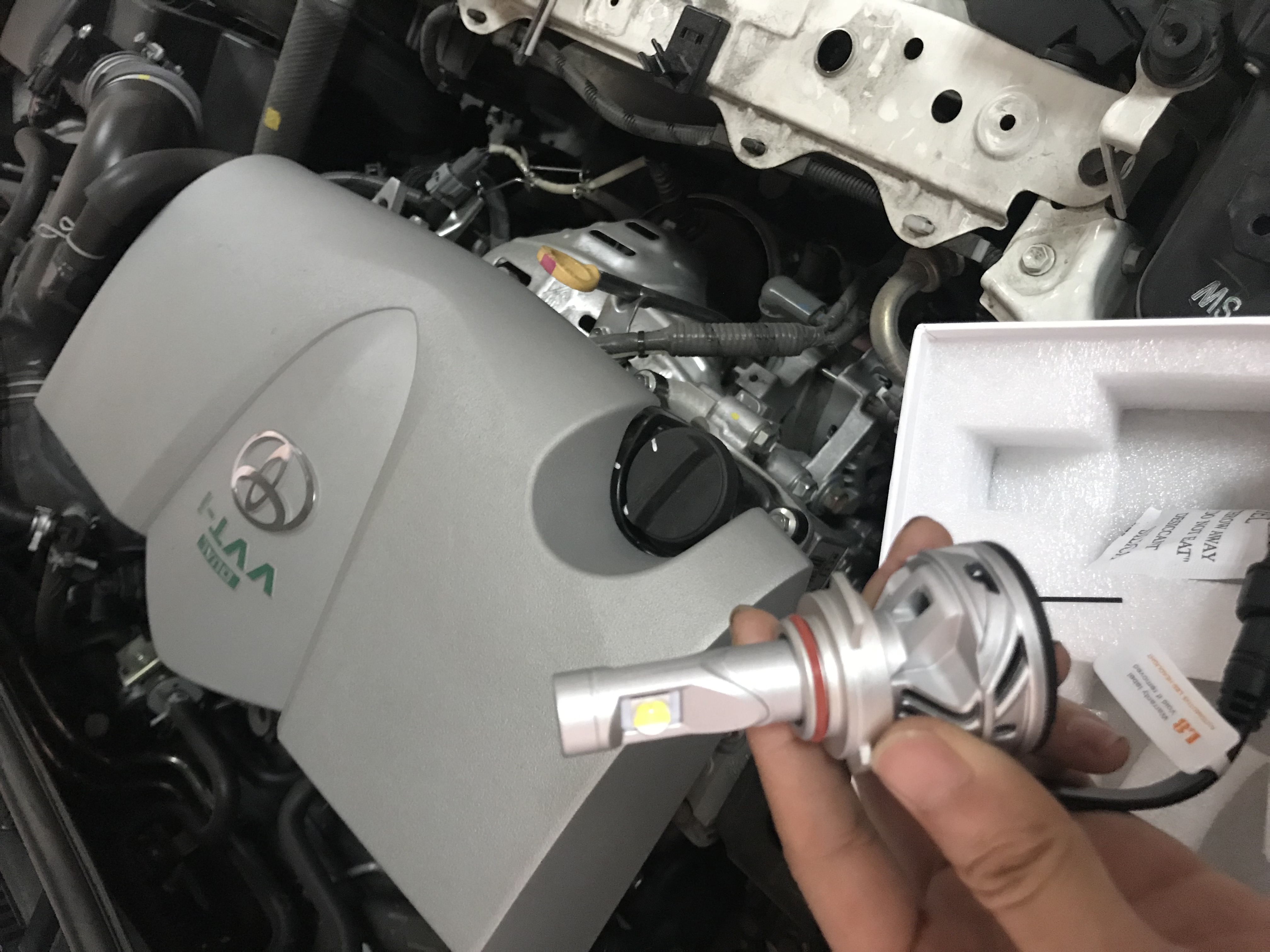 Led L8 XHP70 Cho Vios 2018
