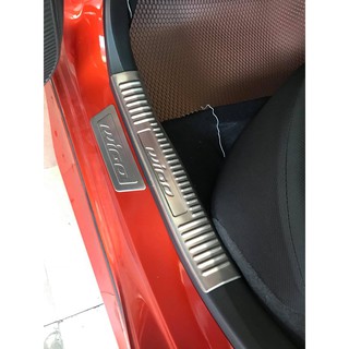 Bậc Bước Toyota Wigo Inox