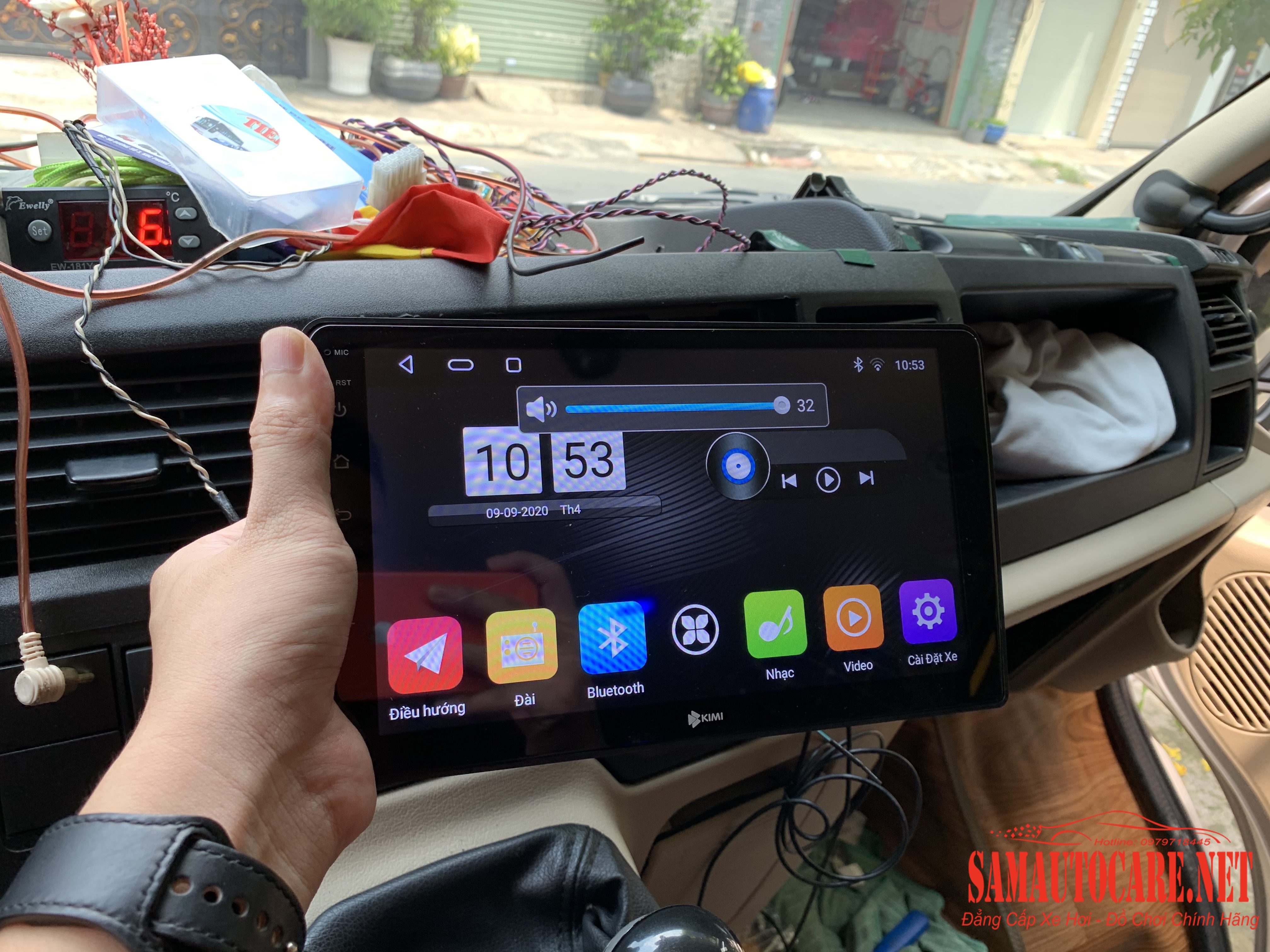 Màn Hình Android Cho Xe Ford Transit