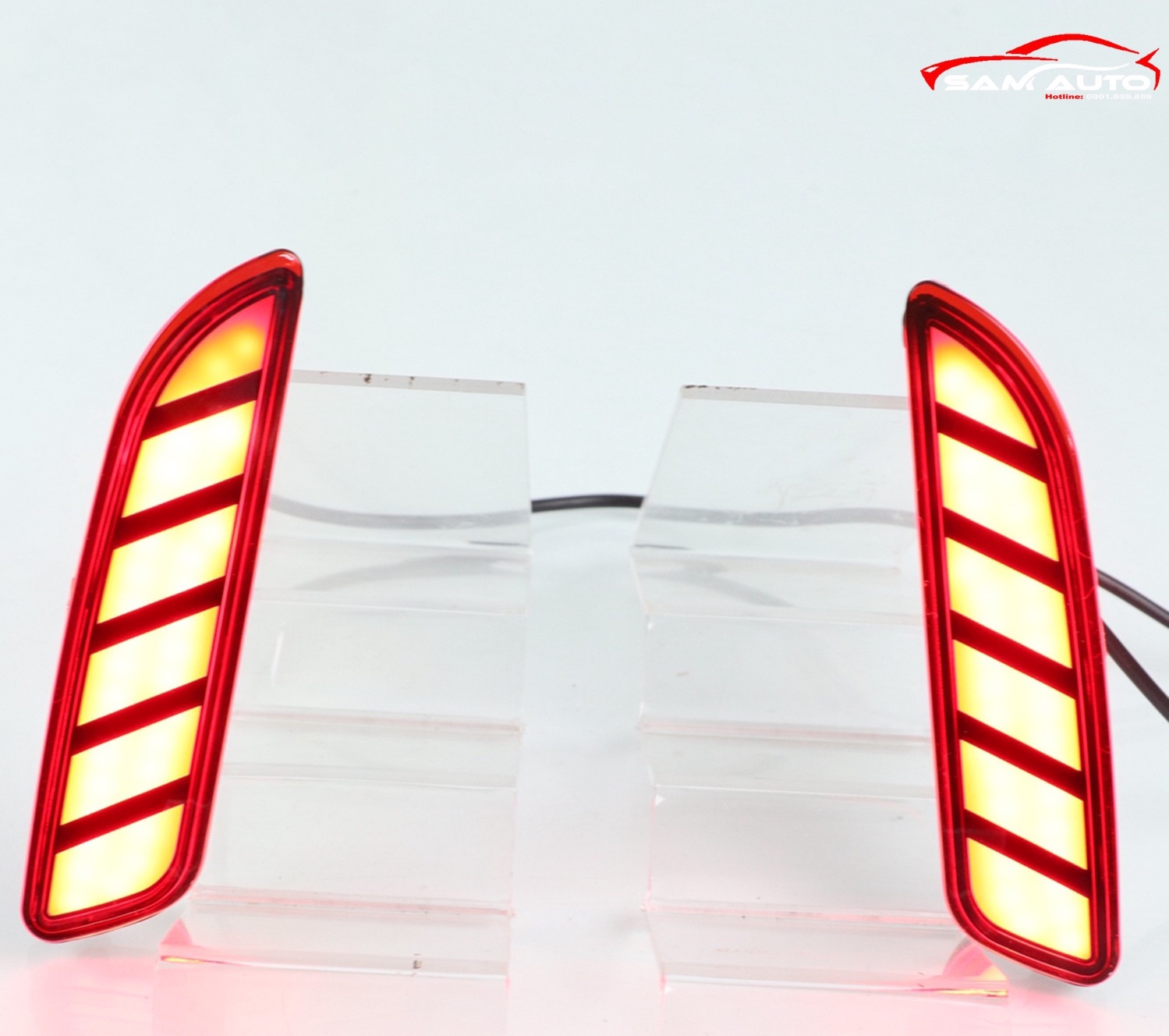 Đèn Led Phản Quang Sau Toyota Cross