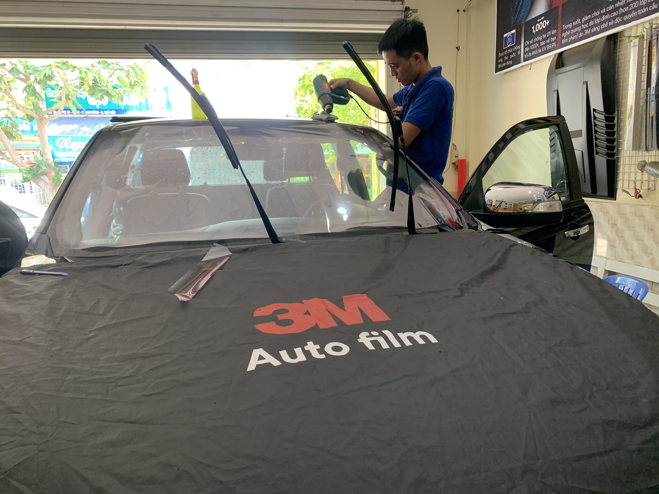 DÁN PHIM CÁCH NHIỆT KIA SPORTAGE 2022