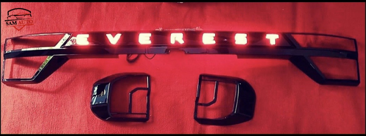 Led Cốp Sau - Tay Nắm Cốp Ford Everest 2023
