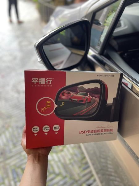 Cảnh Báo Điểm Mù Rada BSD V7 Trên Gương Cho MITSUBISHI XPANDER