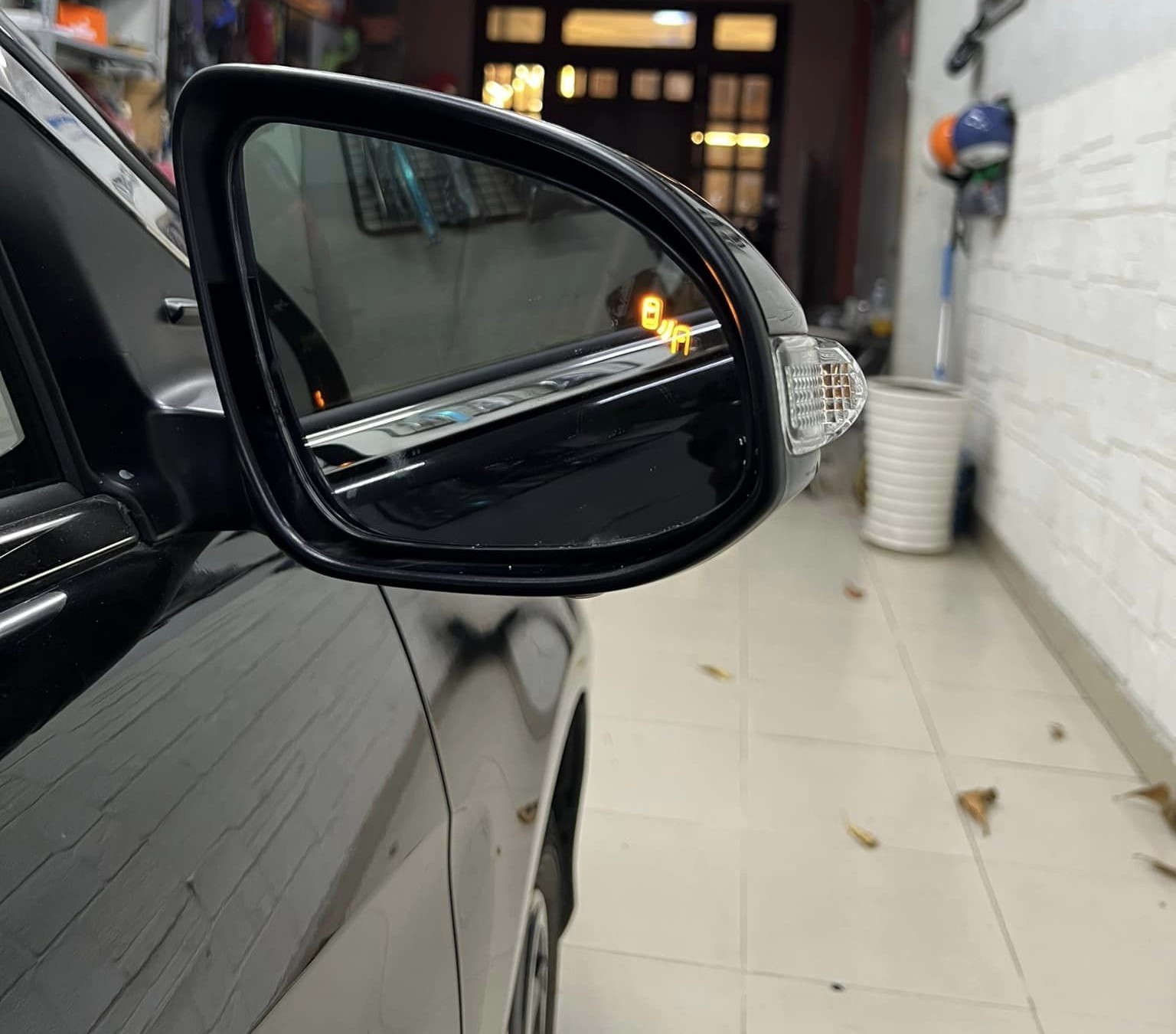 Cảnh Báo điểm Mù Trên Gương Cho Toyota Vios